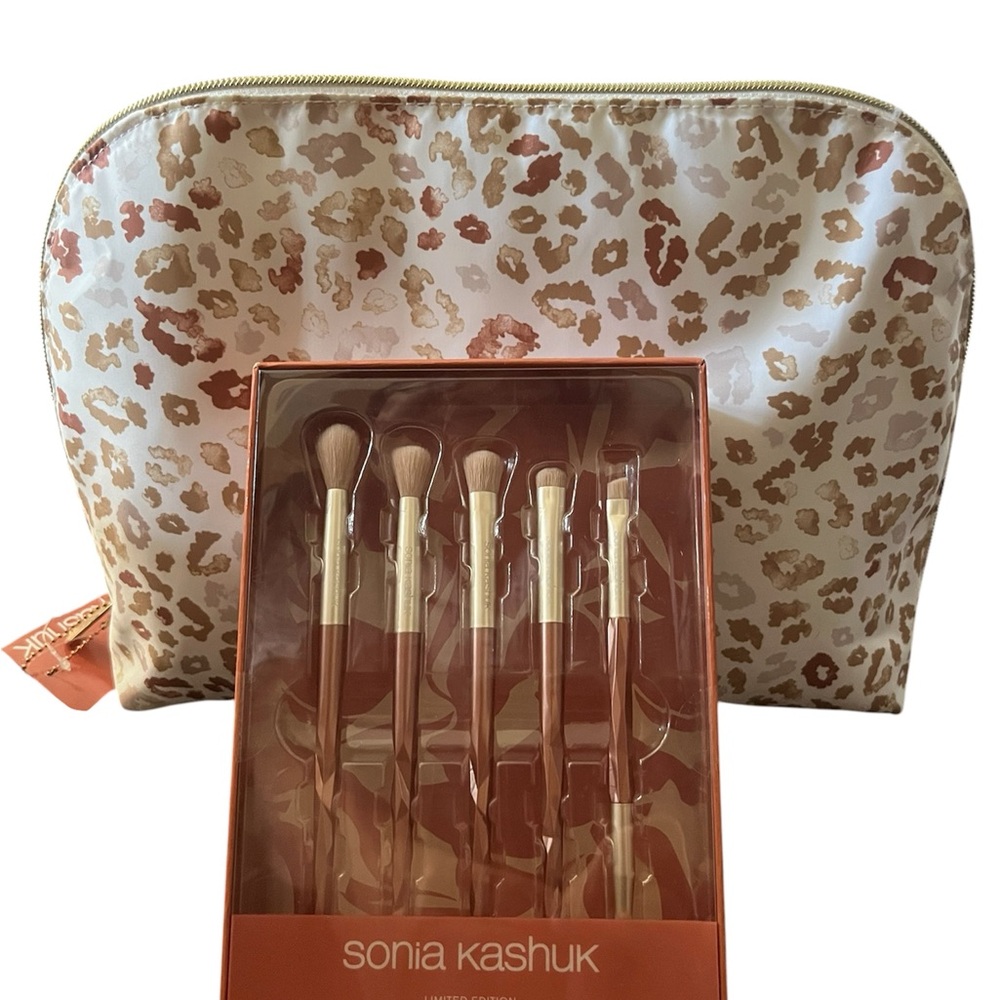 Sonia Kashuk Rose Gold Brush Set with Cream 2-Piece Leopard Cosmetic Bag